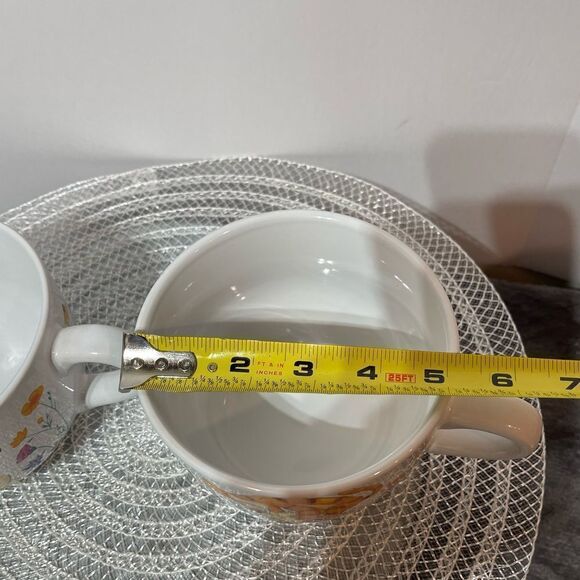 Disney Winnie the Pooh Among the Flowers Soup Mugs with handle set of 2 NWT - Picture 8 of 10